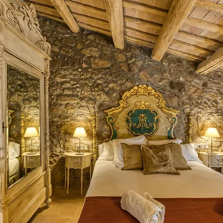 Riera De La Pineda 别墅