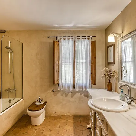 Riera De La Pineda ジローナ